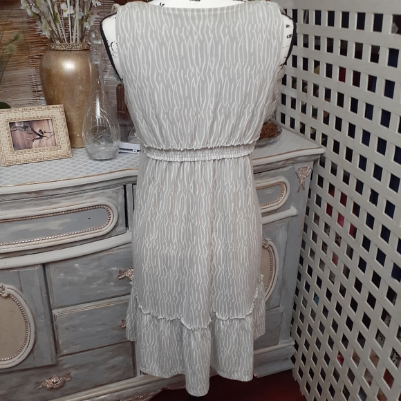 🌟5for25🌟LOFT Cotton Midi - Picture 3 of 3